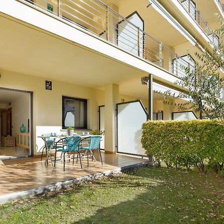 V010 - Milenium - Roses Apartman Kültér fotó