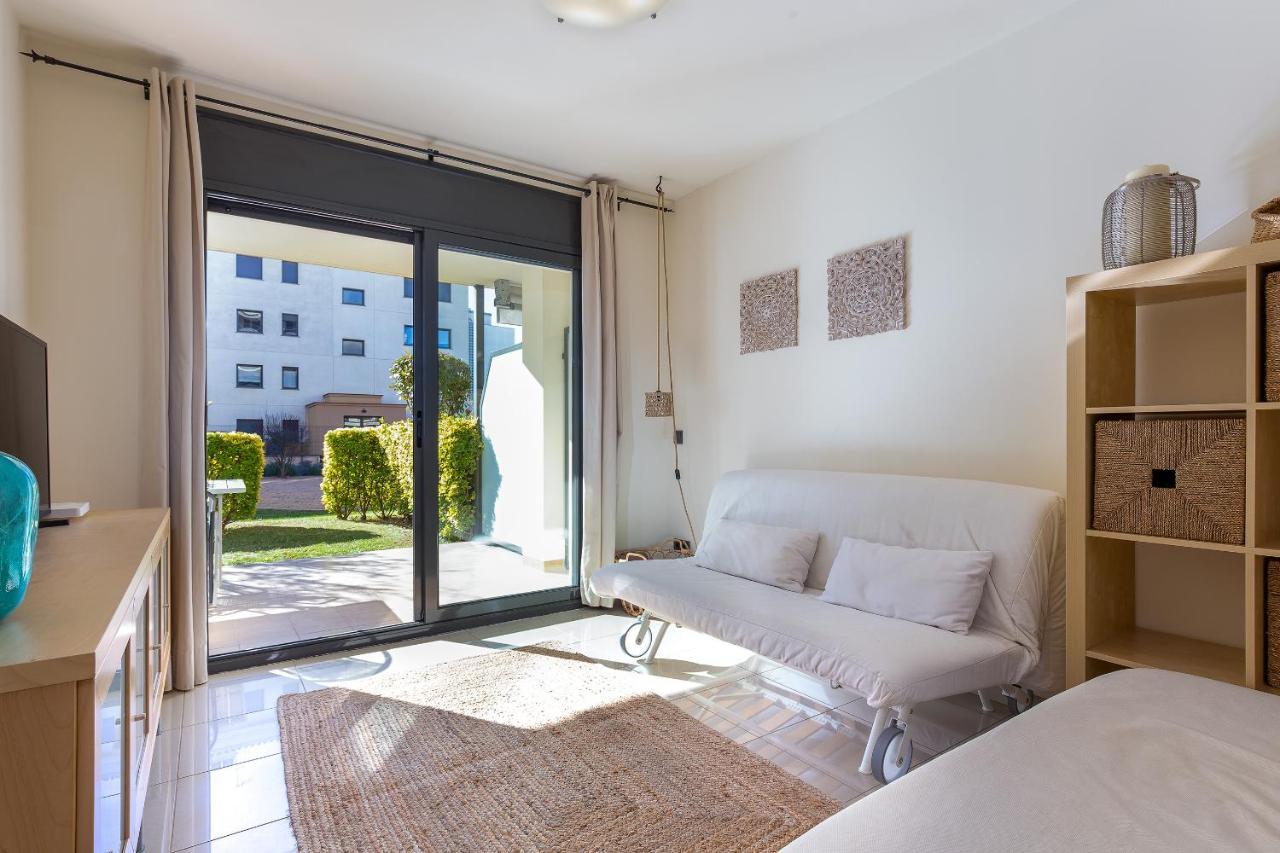 V010 - Milenium - Roses Apartman Kültér fotó