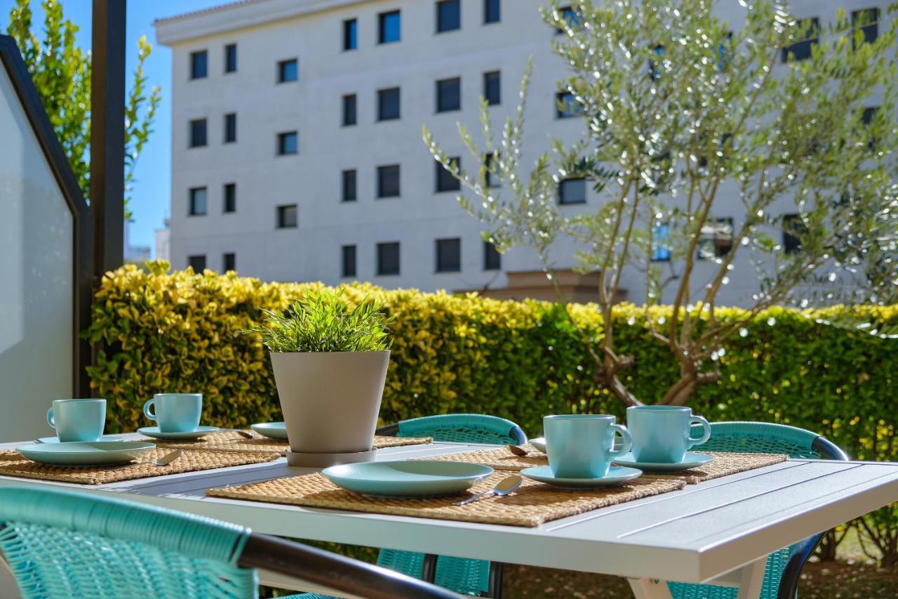 V010 - Milenium - Roses Apartman Kültér fotó